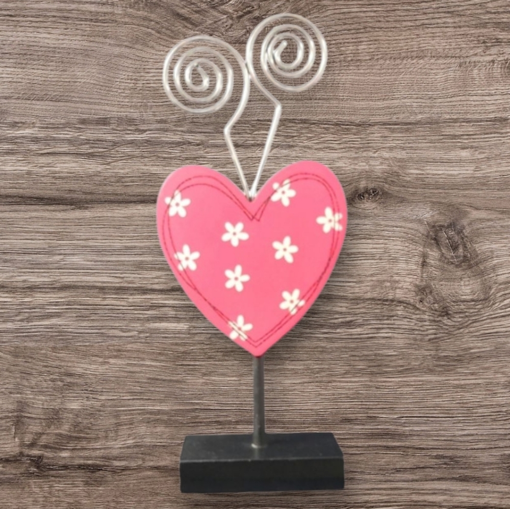 KIRKLAND'S - HEART SHAPED PHOTO CLIP HOLDER